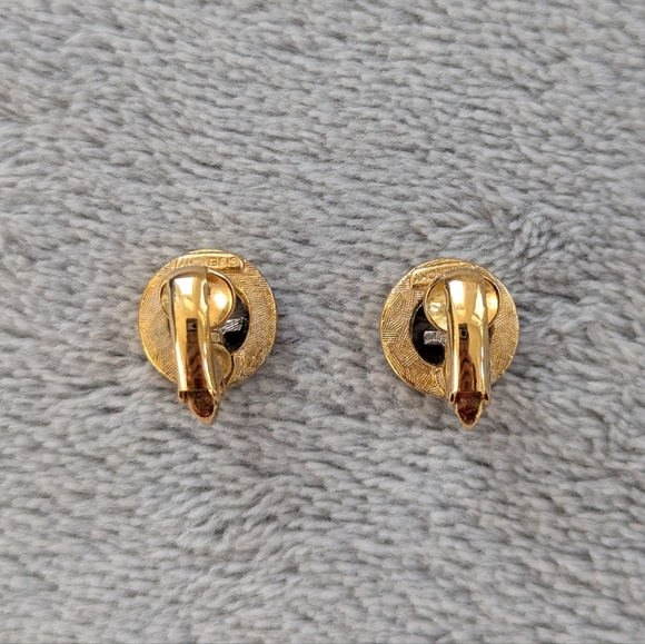 Vintage Givenchy two tone clip on earrings - Picture 3 of 12